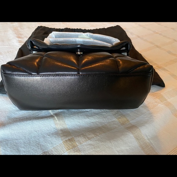 BNIB Saint Laurent small Loulou puffer bag - Picture 5 of 8